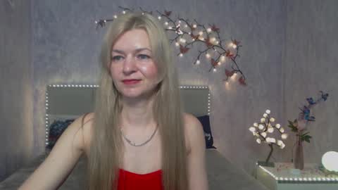 Snapshot of melissatylerbb chatting on 03-15-26, 06:41 Melissa online show from 03-15-26, 06:41