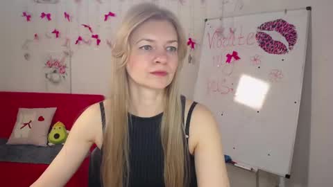 Melissa online show from 05-03-26, 05:13