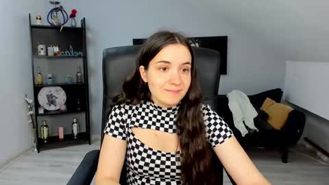 Snapshot of melissawiliam chatting on 09-30-25, 11:15 melissawiliam online show from 09-30-25, 11:15