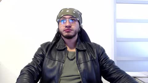 Melkkor Independient Model online show from 02-07-26, 12:31