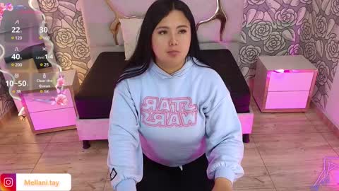 Mellani  online show from 01-04-25, 03:07