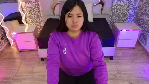 Mellani  online show from 01-19-25, 03:08