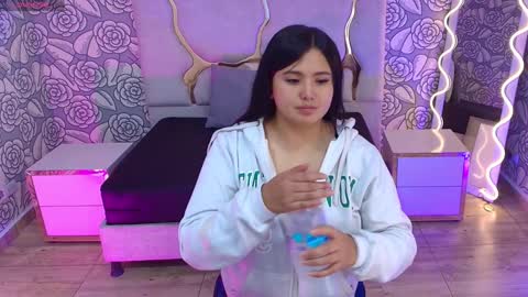 Mellani  online show from 02-02-25, 03:21