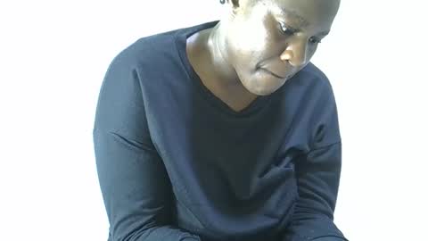 Snapshot of mellanine_ebony chatting on 04-24-26, 07:00 mellanine_ebony online show from 04-24-26, 07:00