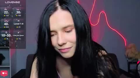 mellhyees online show from 12-16-25, 05:07