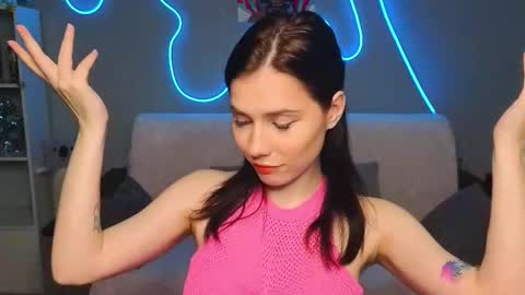 Snapshot of mellhyees chatting on 02-25-26, 05:22 mellhyees online show from 02-25-26, 05:22