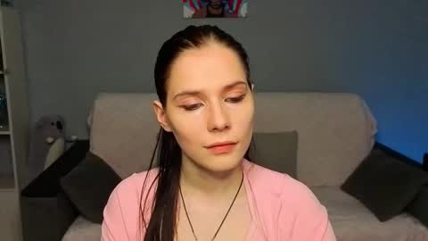 Snapshot of mellhyees chatting on 03-04-26, 05:30 mellhyees online show from 03-04-26, 05:30