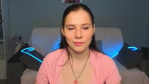 Snapshot of mellhyees chatting on 03-06-26, 05:09 mellhyees online show from 03-06-26, 05:09