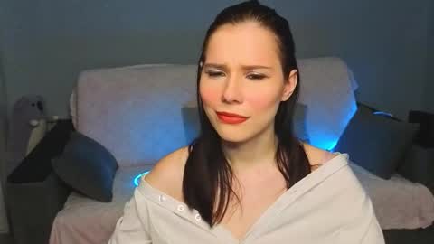 Snapshot of mellhyees chatting on 03-07-26, 05:32 mellhyees online show from 03-07-26, 05:32