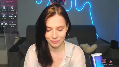 Snapshot of mellhyees chatting on 03-14-26, 06:02 mellhyees online show from 03-14-26, 06:02