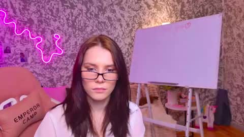 Snapshot of mellhyees chatting on 03-22-26, 04:21 mellhyees online show from 03-22-26, 04:21