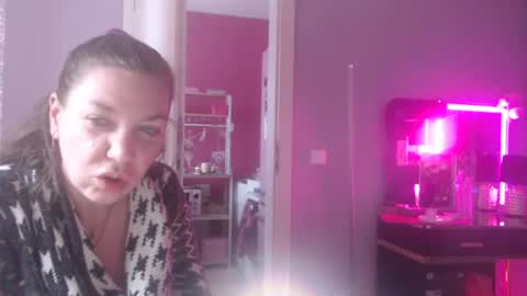 Melli online show from 02-01-26, 11:53