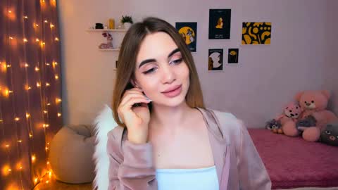 Tessa online show from 12-25-24, 11:31