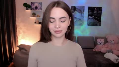 Snapshot of mellifluoustess chatting on 04-19-26, 10:12 Tessa online show from 04-19-26, 10:12