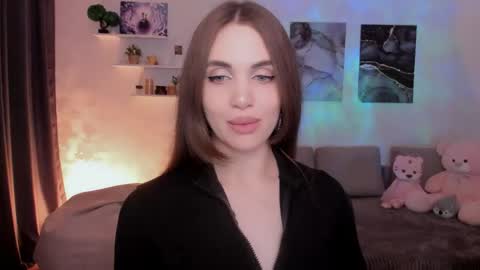 Snapshot of mellifluoustess chatting on 04-24-26, 09:50 Tessa online show from 04-24-26, 09:50