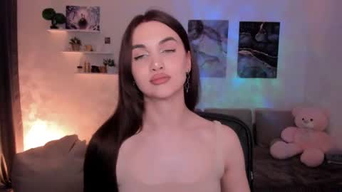 Snapshot of mellifluoustess chatting on 05-10-26, 10:26 Tessa online show from 05-10-26, 10:26