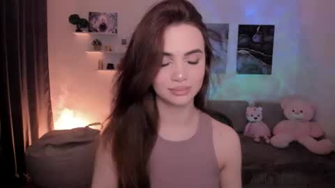Tessa online show from 07-04-26, 04:40