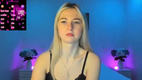 Snapshot of mellina_tey chatting on 02-18-25, 05:31 Mellina online show from 02-18-25, 05:31