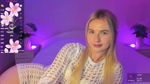 Snapshot of mellina_tey chatting on 09-21-25, 09:16 Mellina online show from 09-21-25, 09:16