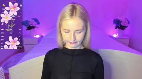 Snapshot of mellina_tey chatting on 10-14-25, 09:48 Mellina online show from 10-14-25, 09:48