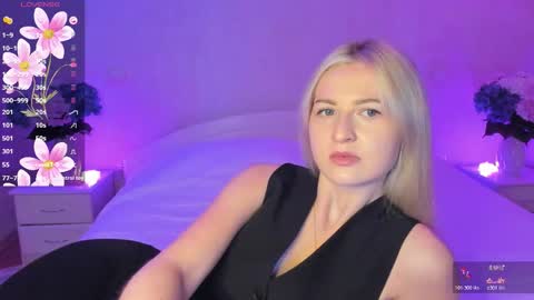 Snapshot of mellina_tey chatting on 10-23-25, 09:46 Mellina online show from 10-23-25, 09:46