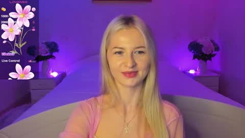 Snapshot of mellina_tey chatting on 10-24-25, 09:44 Mellina online show from 10-24-25, 09:44