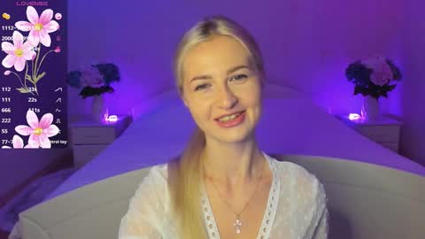 Snapshot of mellina_tey chatting on 10-25-25, 07:19 Mellina online show from 10-25-25, 07:19