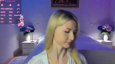 Snapshot of mellina_tey chatting on 03-16-26, 08:46 Mellina online show from 03-16-26, 08:46