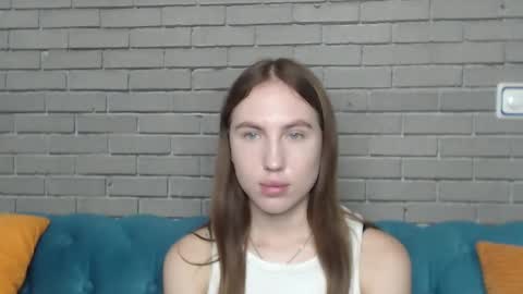 mellingi online show from 09-13-25, 05:07