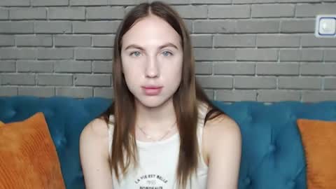 mellingi online show from 09-15-25, 04:56