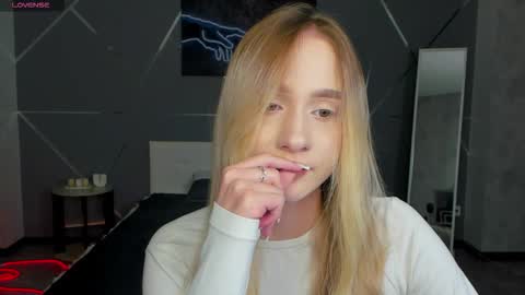 mellisadream online show from 09-24-25, 03:21