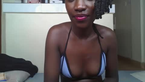 Snapshot of mellisagal chatting on 01-11-26, 04:56 mellisagal online show from 01-11-26, 04:56