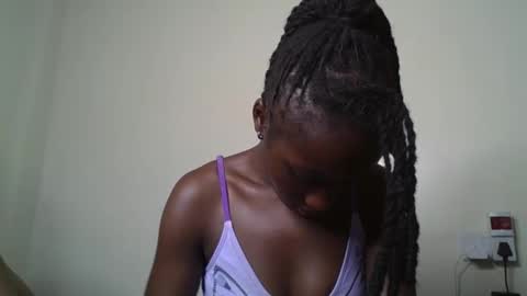 Snapshot of mellisagal chatting on 01-16-26, 01:37 mellisagal online show from 01-16-26, 01:37