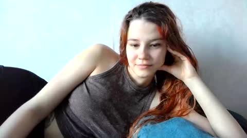 Snapshot of mellisamaxwell chatting on 02-21-26, 08:15 Mellisa online show from 02-21-26, 08:15