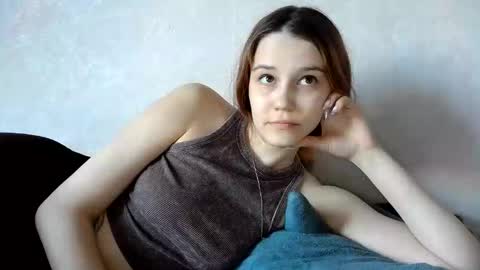 Snapshot of mellisamaxwell chatting on 04-21-26, 07:25 Mellisa online show from 04-21-26, 07:25