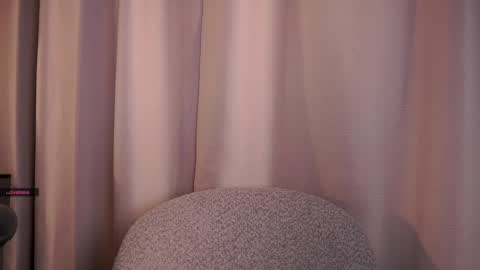 Lia online show from 04-21-26, 02:51