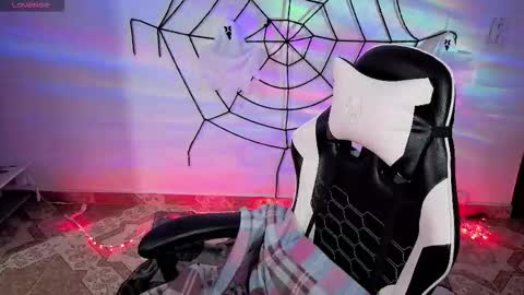 mellody online show from 10-29-25, 01:13