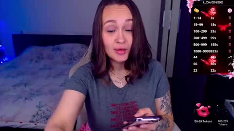 Mel online show from 10-26-25, 08:42