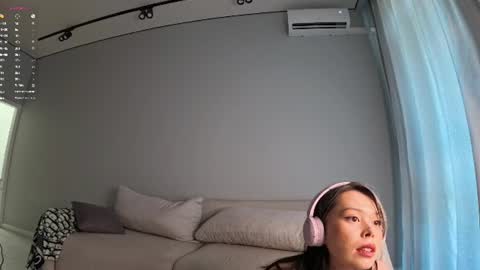 Mel online show from 06-17-26, 06:16