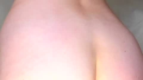 Snapshot of melmooon chatting on 07-04-26, 10:05 MelMooon online show from 07-04-26, 10:05