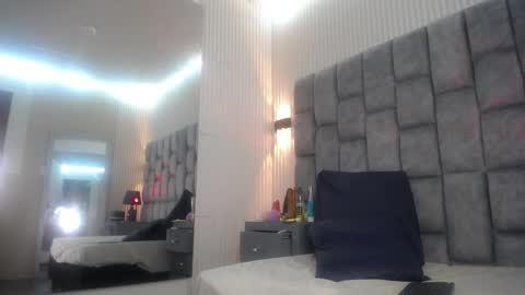 Debora online show from 12-02-25, 09:21