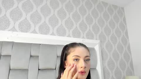 Snapshot of meloddy_parker chatting on 02-13-25, 11:39 meloddy_parker online show from 02-13-25, 11:39