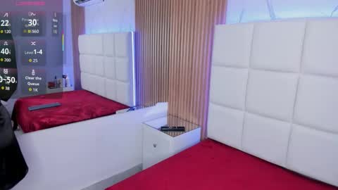 MELODDY PARKERR online show from 12-14-25, 05:02