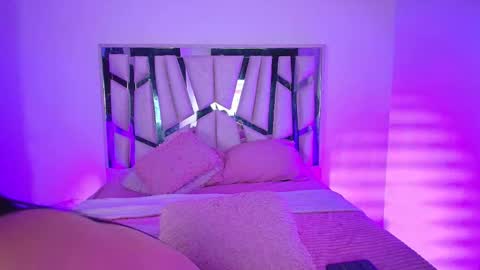    online show from 11-13-25, 06:34