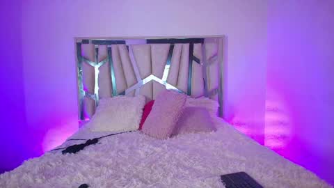    online show from 05-06-26, 05:29