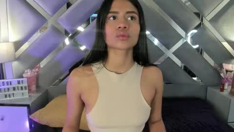 mel  online show from 03-18-26, 09:40