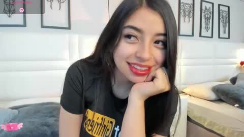 Snapshot of melody__blake chatting on 05-19-26, 12:22 melody__blake online show from 05-19-26, 12:22