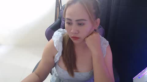 Snapshot of melody__slut chatting on 10-18-25, 04:48 Babygirl online show from 10-18-25, 04:48