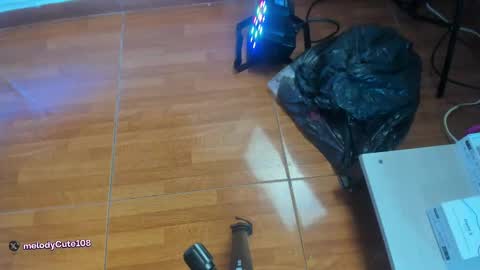 melody_cute10 online show from 01-04-25, 08:16