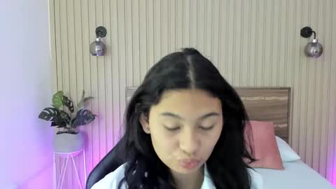 Melody  online show from 01-31-25, 11:56